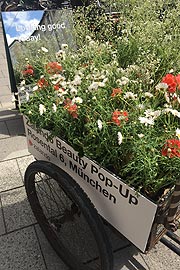 Er&ouml;ffnung Zalando Beauty Pop-Up Store in M&uuml;nchen  (&copy;Foto: Martin Schmitz)